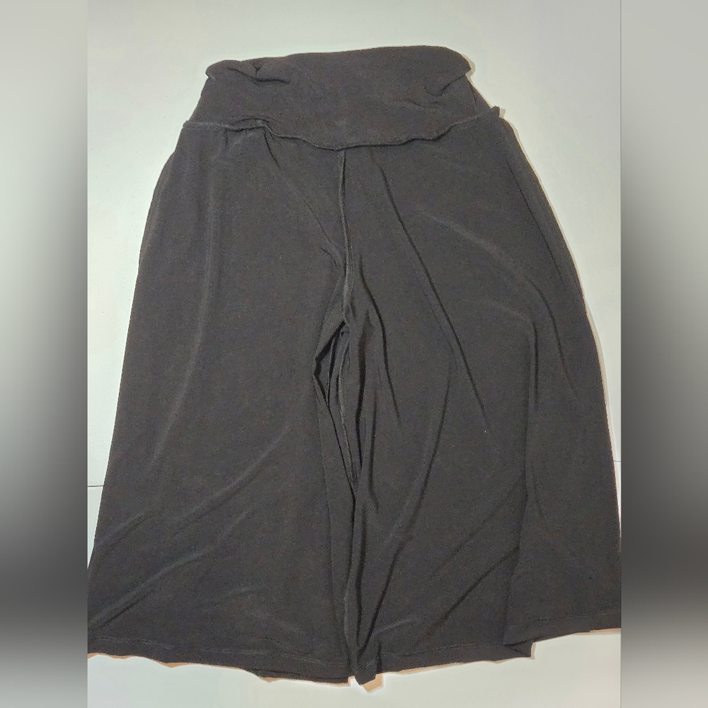 Amy Wear Black Dress Wide Leg Capri Pants - Picture 8 of 8